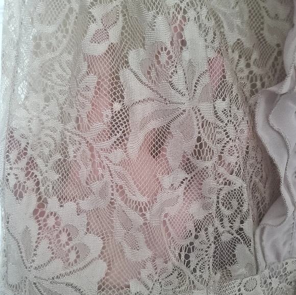 Costa Blanca fine lace blouse - Picture 3 of 4